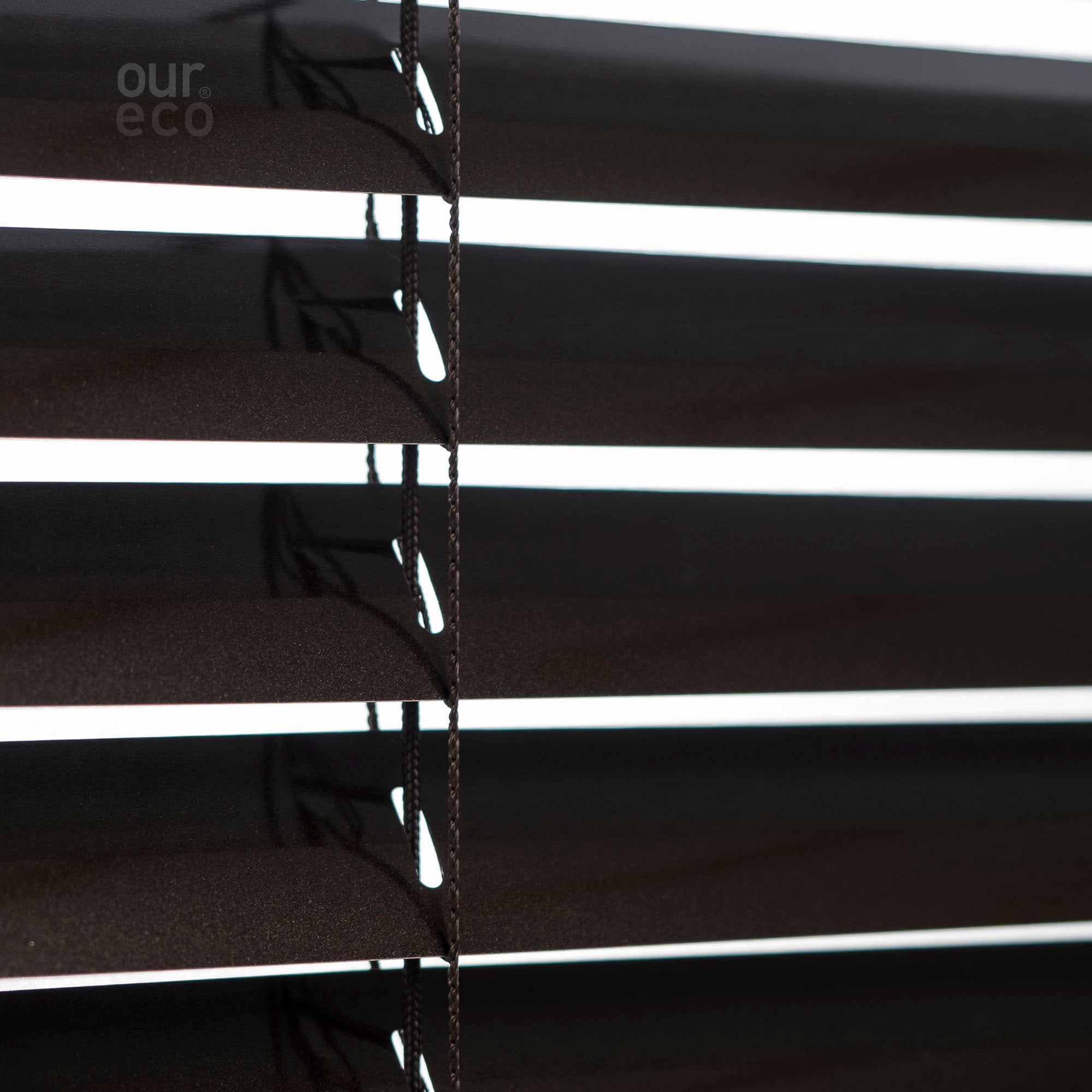 ourdeco® Aluminium-Jalousie, 220 cm Länge - speziell für Türen, viele Farben und Breiten, Montage an Wand oder Decke